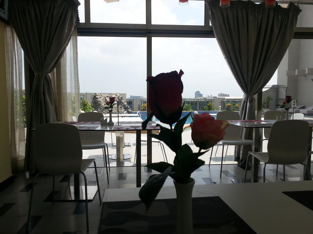 Benin Royal Hotel Cotonou Luaran gambar