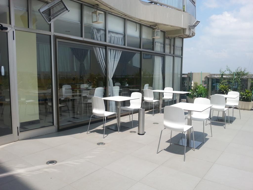 Benin Royal Hotel Cotonou Luaran gambar